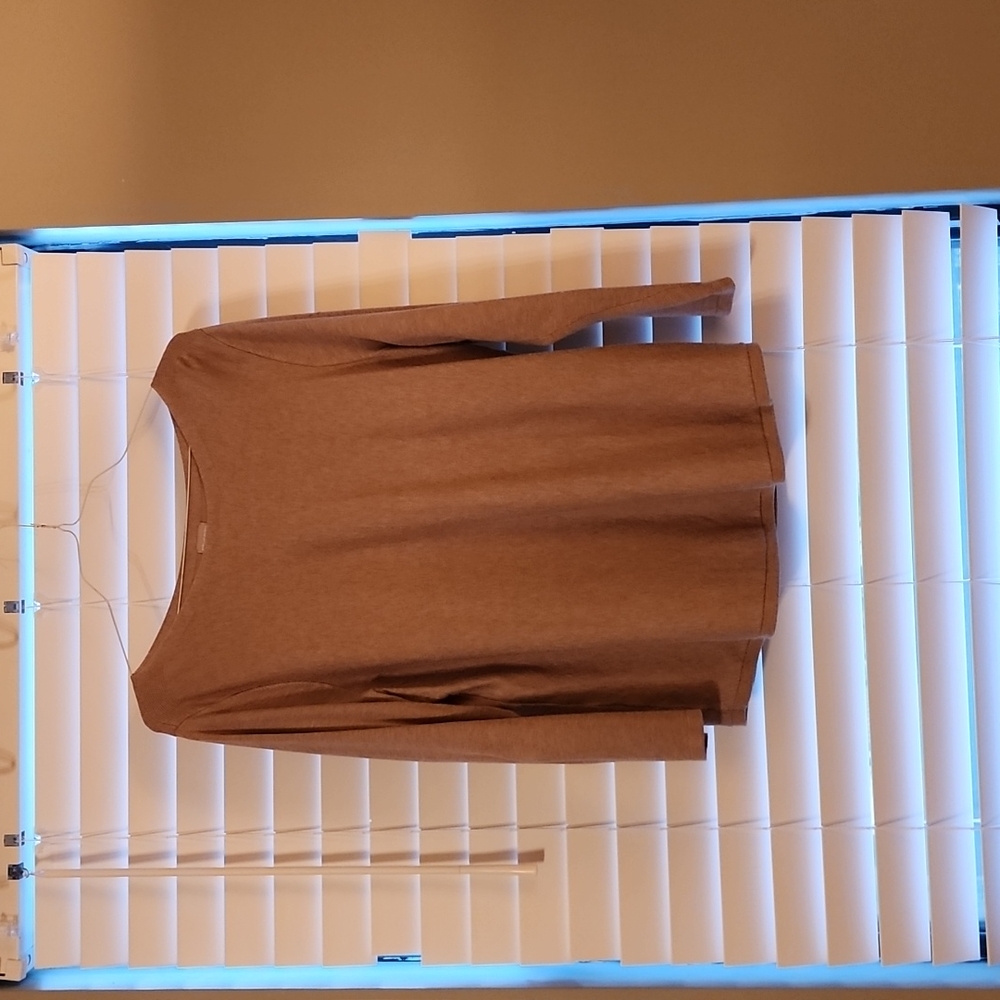 Chicos size 3 lightweight brown sweater